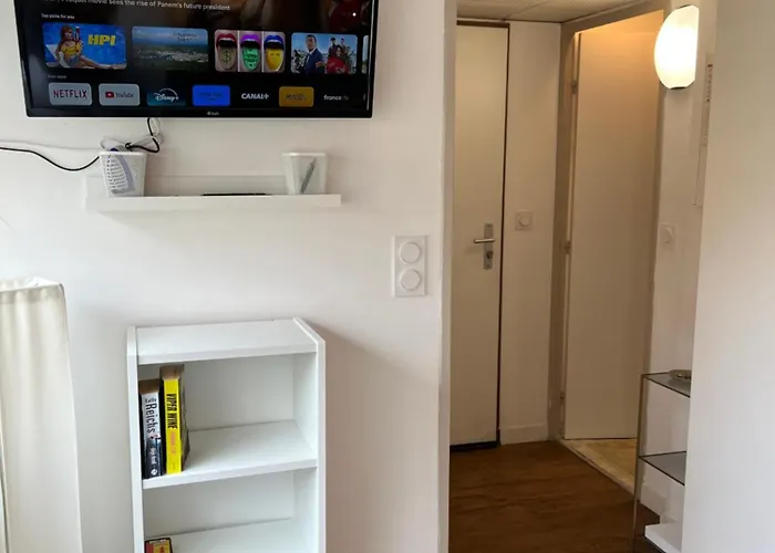 Daire Fantastic Located Cannes