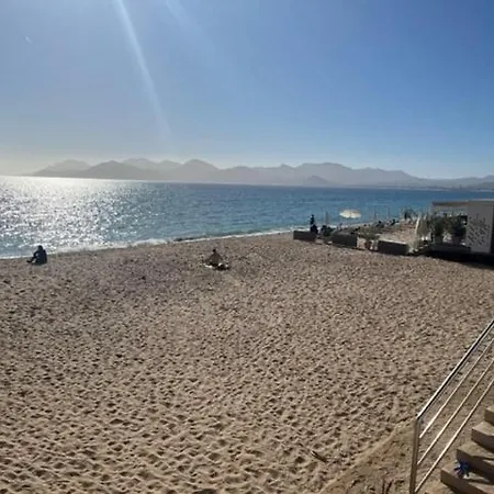 Fantastic Located * Κάννες